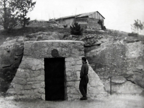 Koněpruské jeskyně - historie - východ