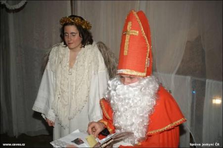 Mikuláš a spol. na Koněprusích 2010