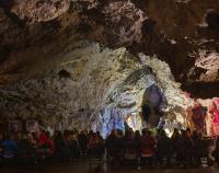 Petra Adámková v jeskyni Výpustek 7. 4. 2024